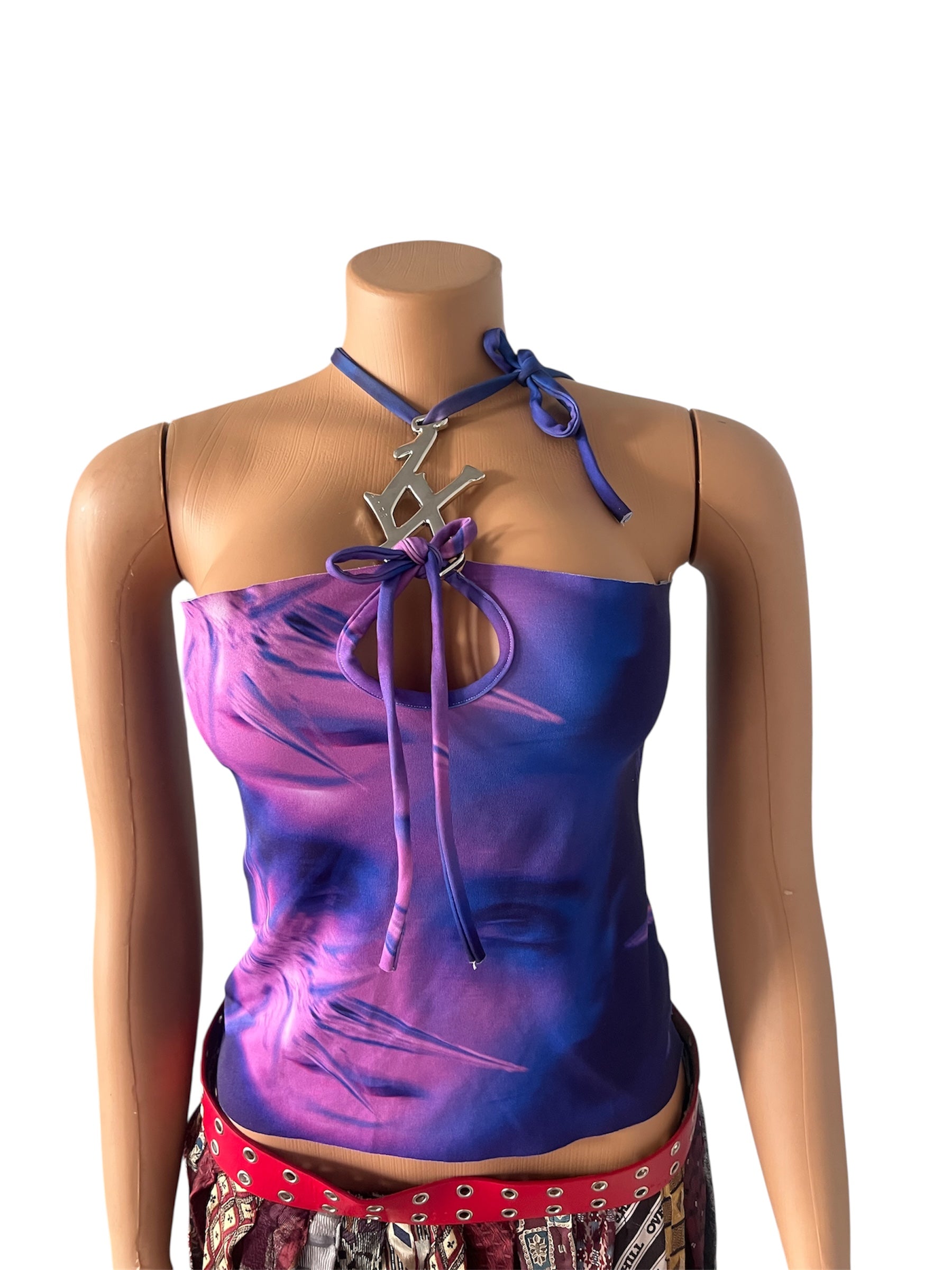 1xBlue Top